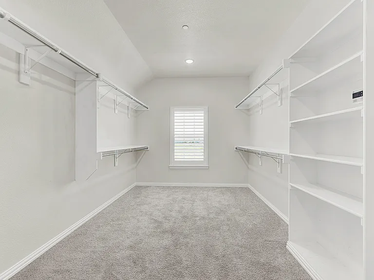 8993 Swallowtail St — Photo 23