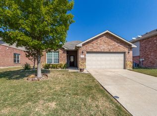 3719 Polar Brook Dr, Keller, TX 76244