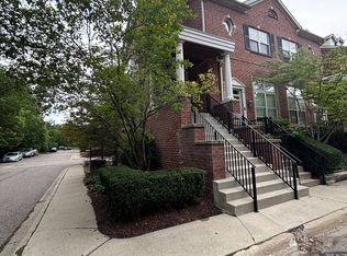 16874 Farmington Rd, Livonia, MI 48154