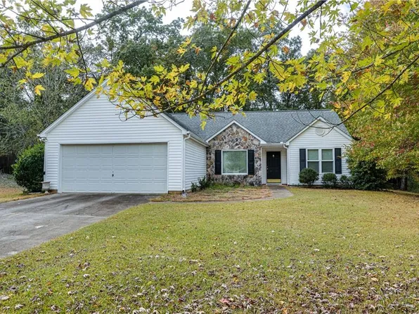 4355 Brookridge Dr, Loganville, GA 30052