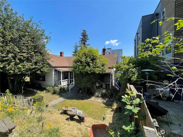6722 Corson Avenue S, Seattle, WA 98108