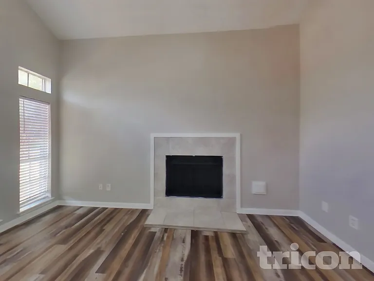 7114 River Garden Dr — Photo 3