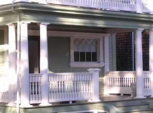 29 Pleasant St APT 9, Marblehead, MA 01945