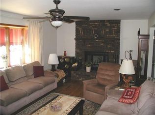 2 Ridgeview Rd, Jamesburg, NJ 08831