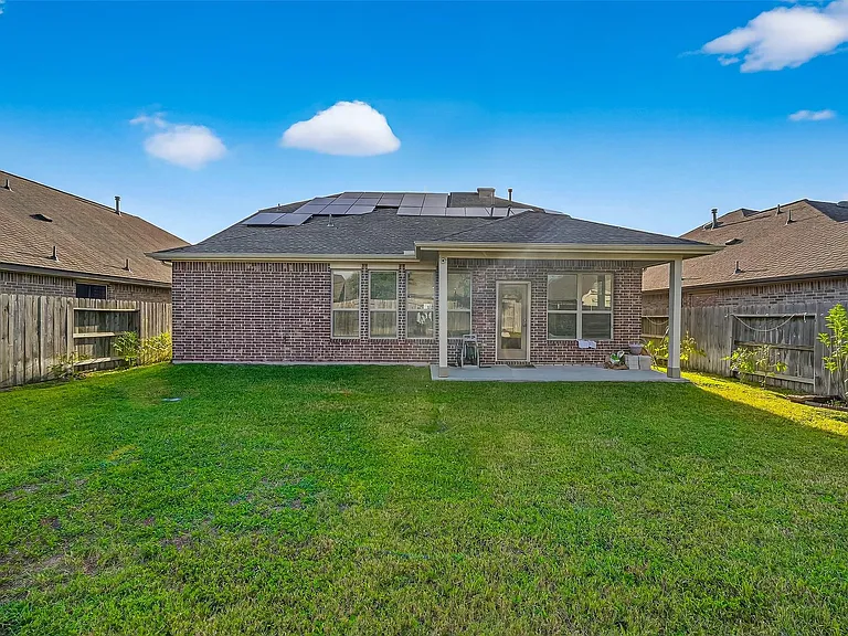 10519 Forfar Ln — Photo 44