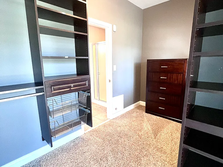 1501 Chesapeake Ave — Photo 43