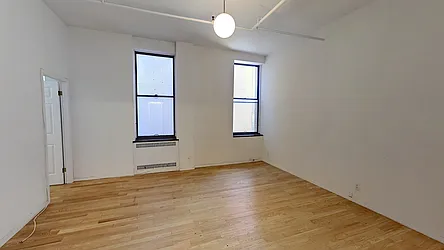 Rented by LEE & ASSOCIATES NYC RESIDENTIAL LLC