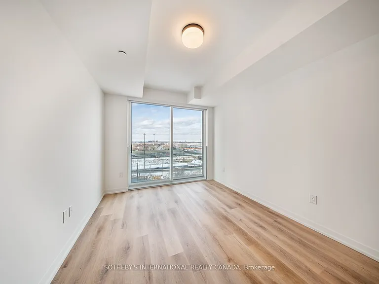 5 York Rd #1701 — Photo 11