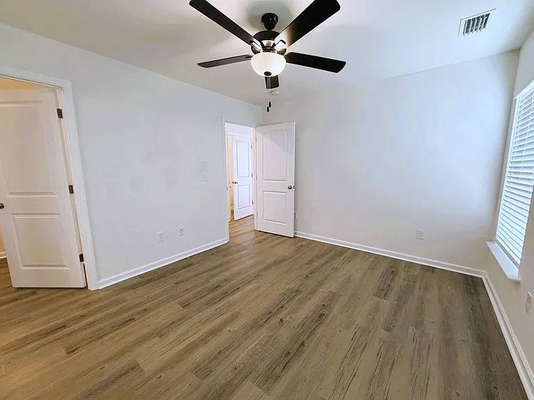 3734 Meadow Vista Ln — Photo 14