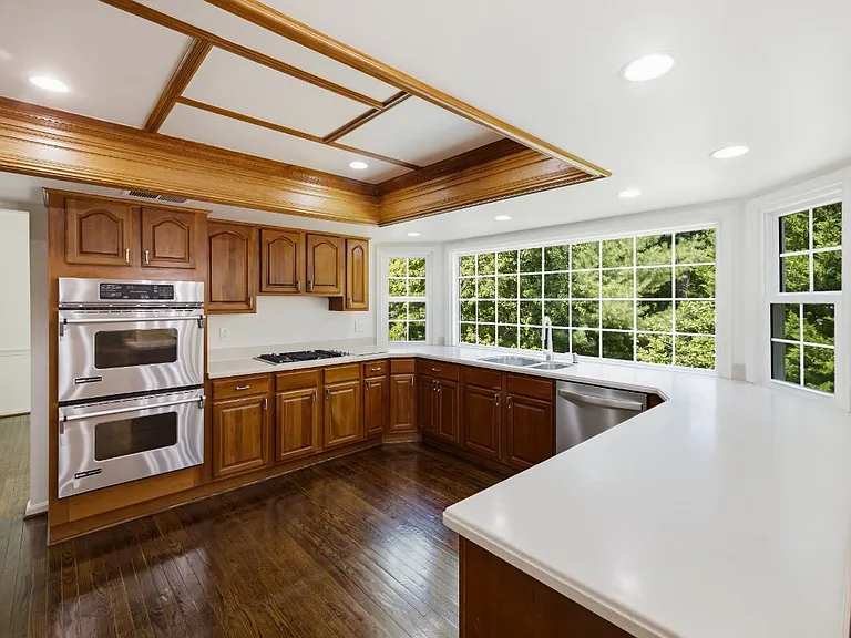 14544 Pebblewood Dr — Photo 8