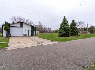 12239 Lake St SE, Mentor, MN 56736