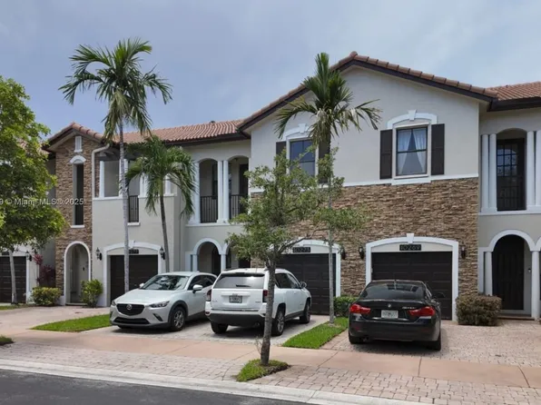 10269 NW 32nd Ter, Doral, FL 33172