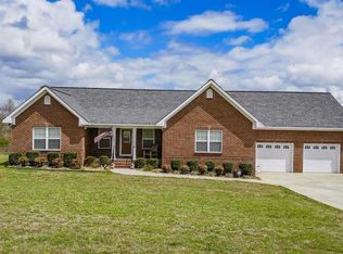 49 Creekview Dr, Rainsville, AL 35986