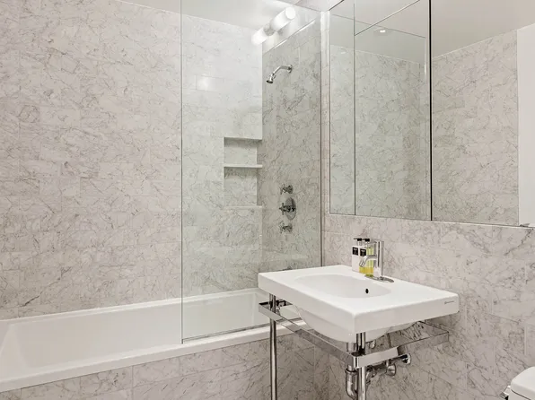 110 Central Park South image 14 of 18