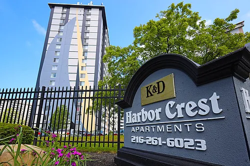 Harbor Crest Photo 1