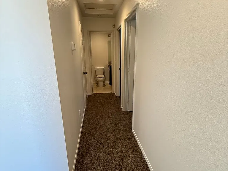 415 Welch Ave — Photo 5