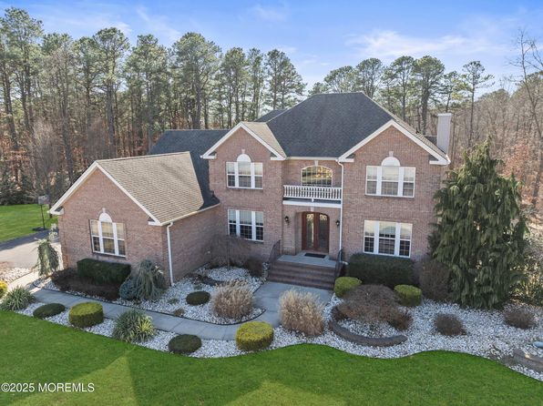 531 Cobain Road, Jackson, NJ 08527