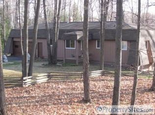 6992 Wildwood Ln, Rhinelander, WI 54501