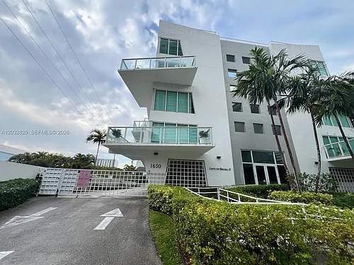 1650 Brickell Ave Photo 1 1650 Brickell Ave Photo 1