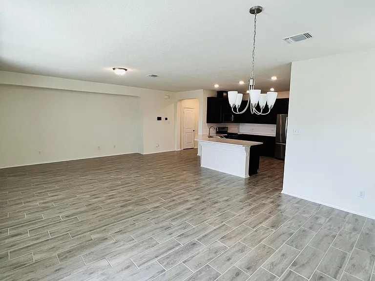 6229 Mantalcino Dr — Photo 5