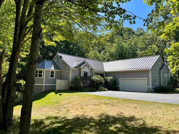 1 Mastin Drive, Newmarket, NH 03857