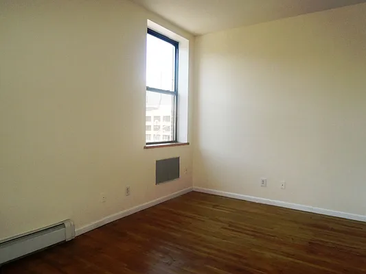 Rented by J Misrahi Realty Corp | media 20