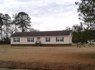 437 Garden Rd, Willard, NC 28478