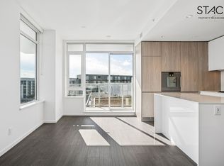 RC at CF Richmond Centre - Tower C, Richmond, BC V6Y 1Y2