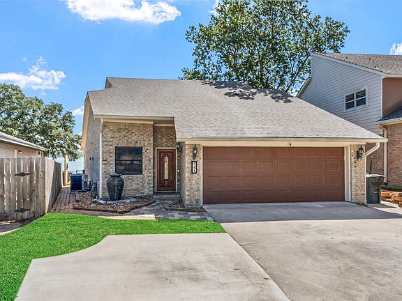 4th image of 764 Lake View Dr