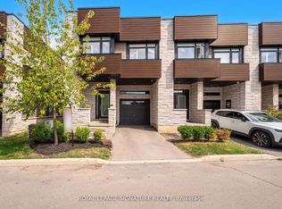 35 Midhurst Hts #22, Hamilton, ON L8J0J1