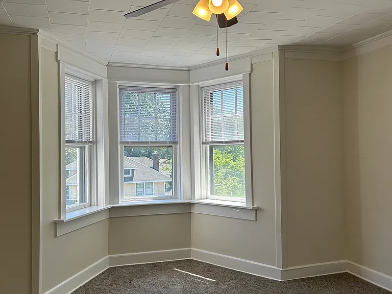 704 W Church St #A — Photo 5