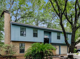 2918 Golden Leaf Dr, Humble, TX 77339