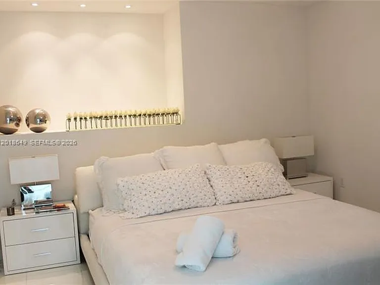 900 Biscayne Blvd #3207 — Photo 15