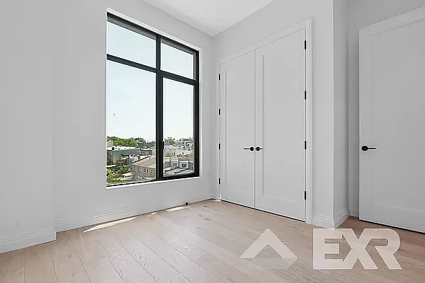 875 4th Ave #680 — Photo 8
