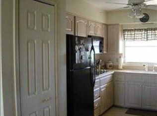 2915 Theresa Ln, Sarasota, FL 34239