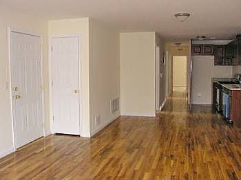 4th image of 433 Bramhall Ave