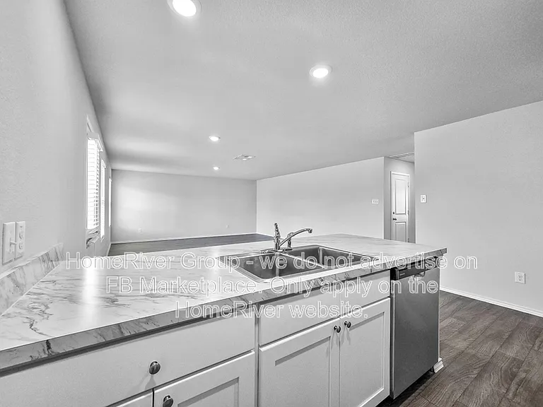 150 Bluebonnet Way — Photo 8