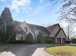 700 Claire Ln, Prospect Heights, IL