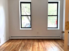 101 Pioneer St