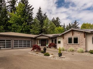 8028 Cyrus Pl, Edmonds, WA 98026