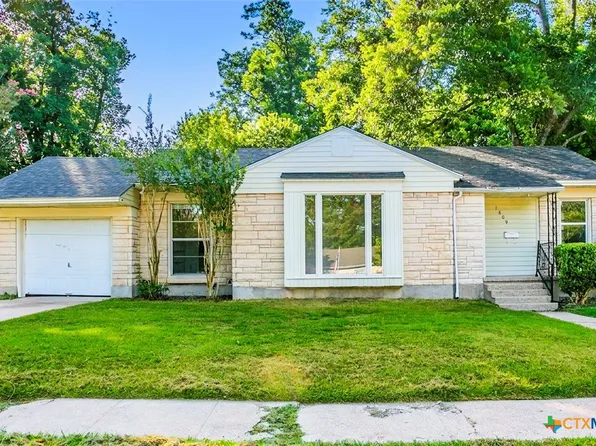 1809 S 13th St, Temple, TX 76504