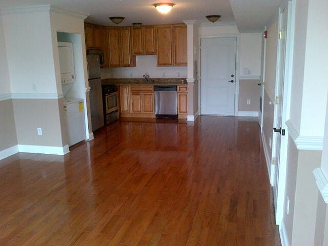 2nd image of 1215 New York Ave APT 304