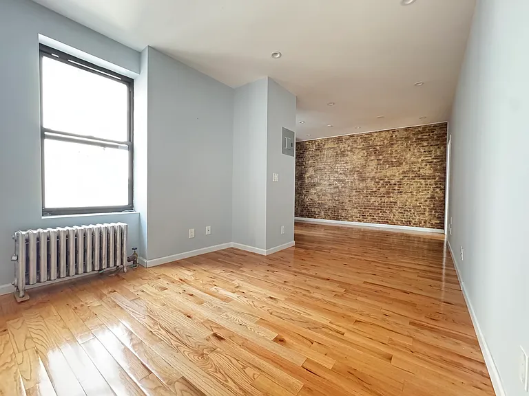 411 Cortelyou Rd #2F — Photo 2