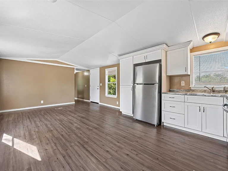 33618 Falcon Spring St — Photo 20