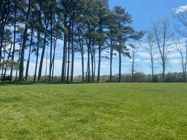 43 Figgs Cir, Parksley, VA 23421