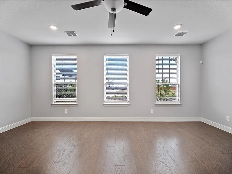 4701 Smokey Quartz Ln — Photo 28
