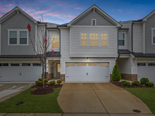 6500 Amber Springs Dr, Durham, NC 27713