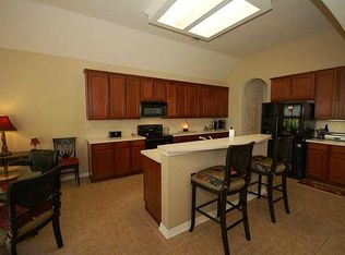 2703 Rocky Springs Dr, Pearland, TX 77584