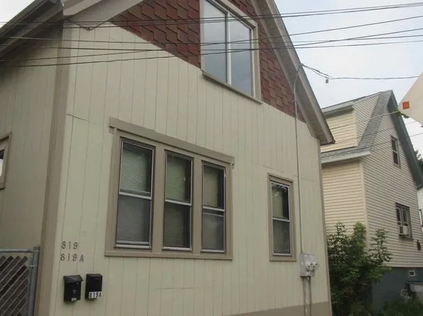 819-825 E. Wright St., 819 E Wright St #819, Milwaukee, WI 53212