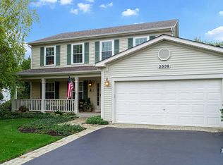 2639 Providence Ln, Lindenhurst, IL 60046